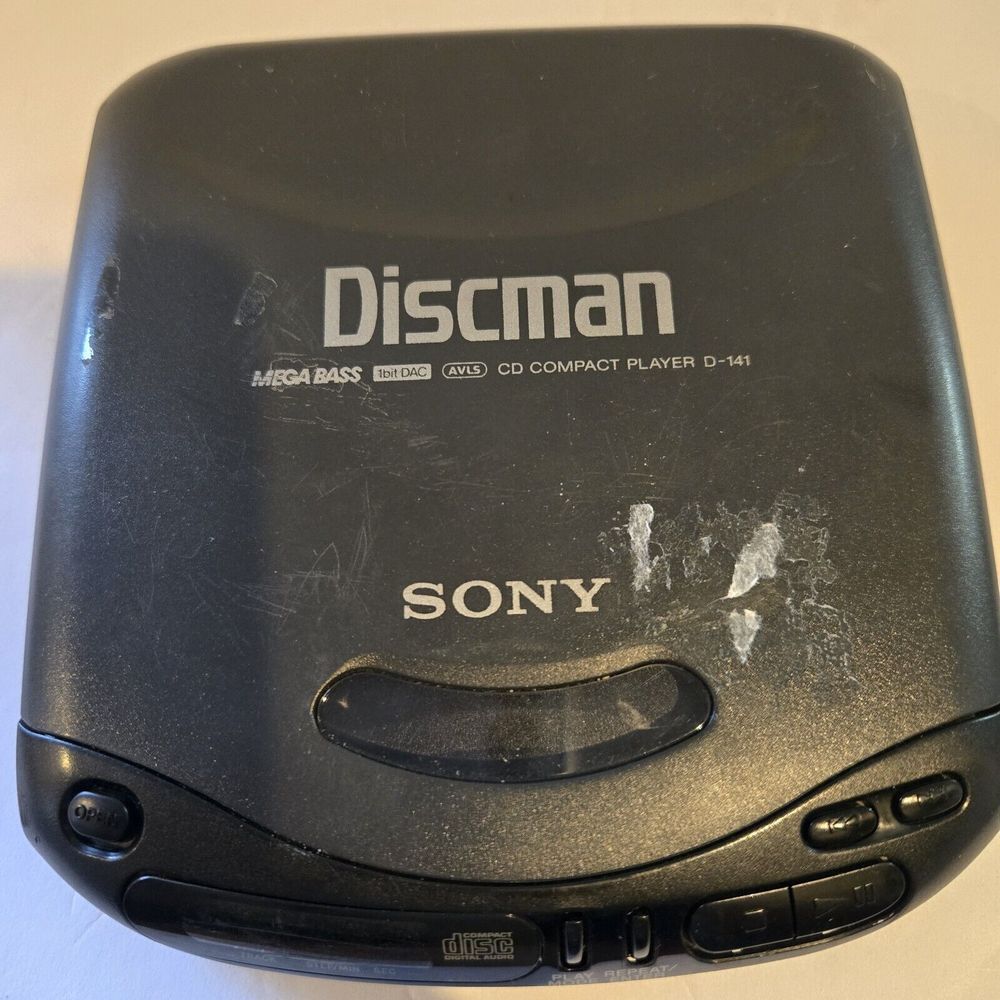 Sony Discman CD Compact Player D-141 Vintage Digital MegaBass Read!‎